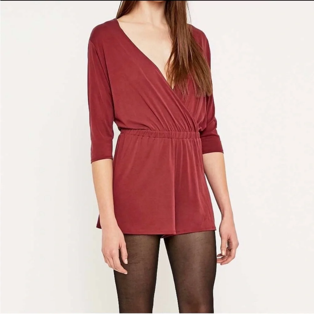 Urban outfitters romper - Picture 2 of 6